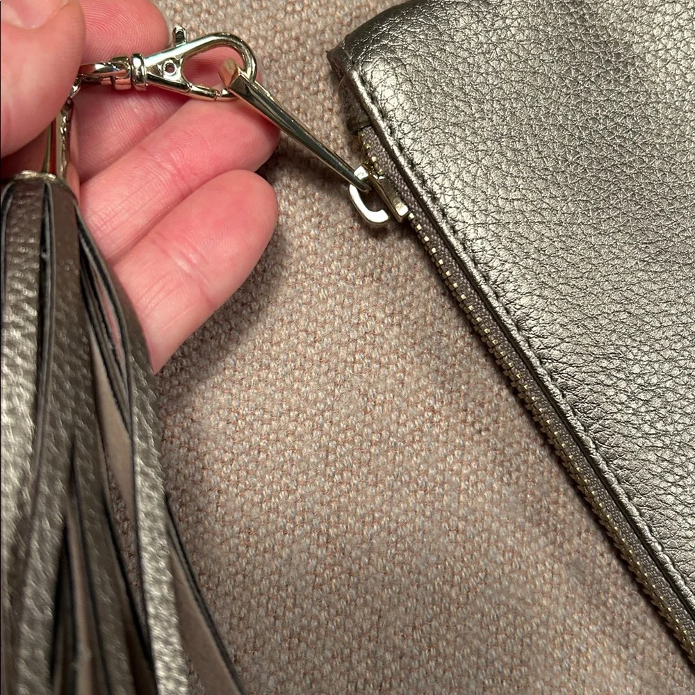 Silver 𝅺Merona clutch faux leather